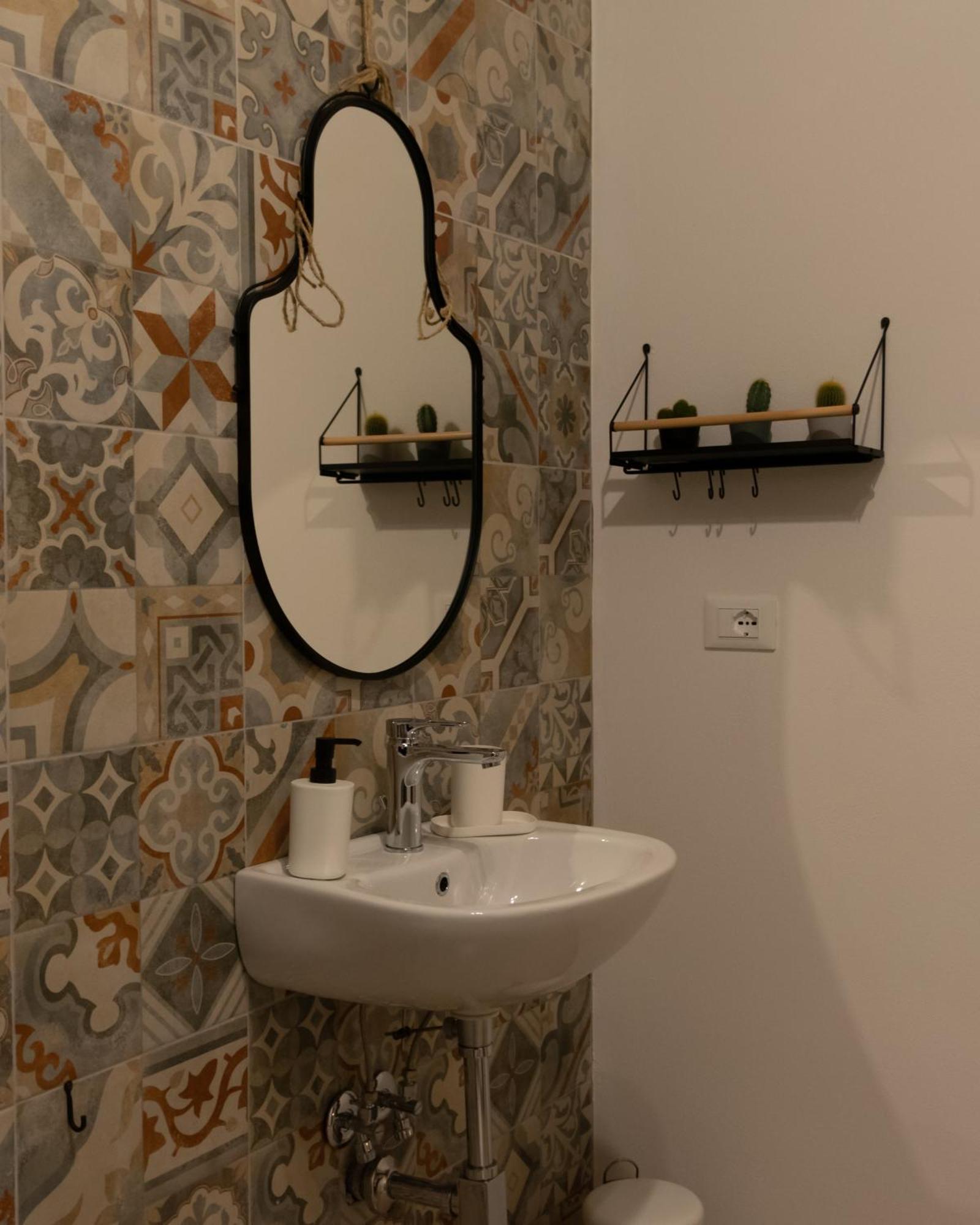 קטאניה R-Home Exclusive Rooms מראה חיצוני תמונה
